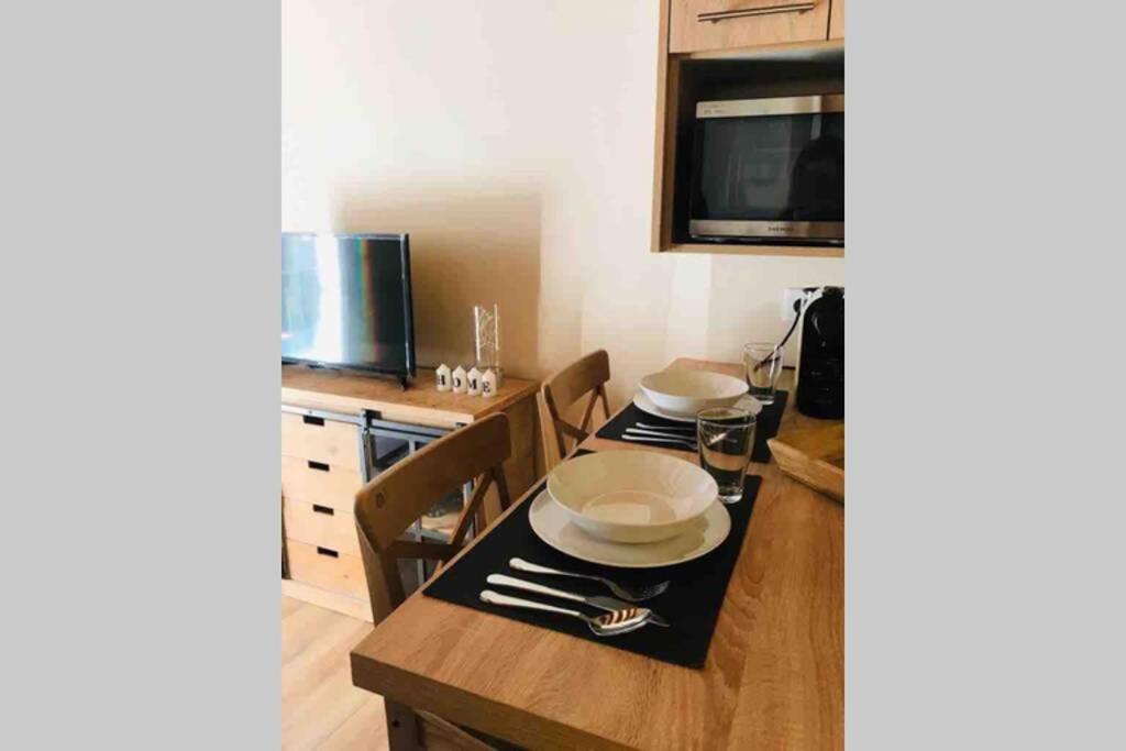 Puigcerda Centro. Acogedor Apartament En El Pueblo Eksteriør bilde