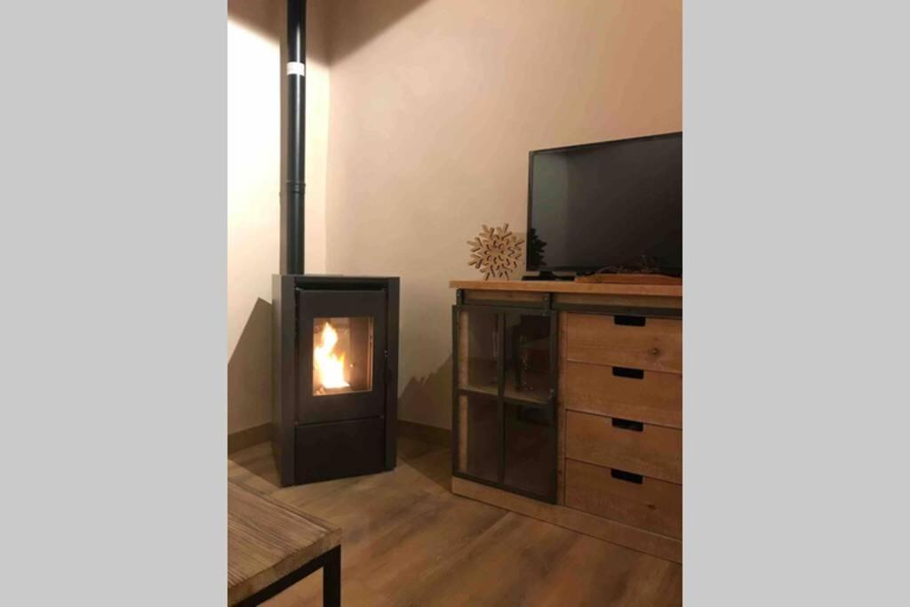 Puigcerda Centro. Acogedor Apartament En El Pueblo Eksteriør bilde